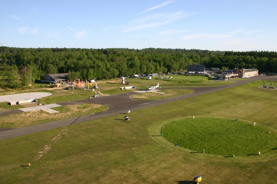 Saut en parachute à Spa - Aerodrome de Spa en vue aérienne